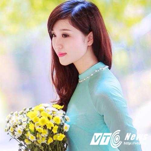 Liên Tình Khúc Nhạc Thời Chiến Chấn Động Hàng Triệu Con Tim